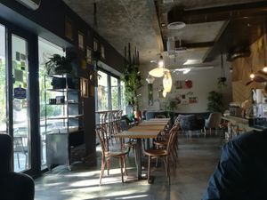 Really nice location - cool interior design at Blossom in Krakow