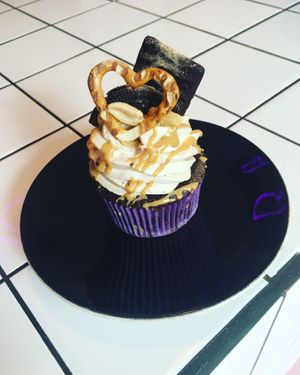 Peanut Butter Salty Caramel Chocolate Cupcake at Bez Jaj in Poznan