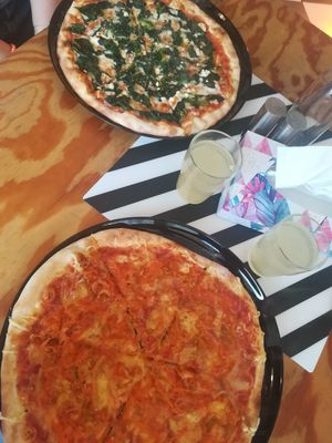 Kimchi (vegan) and spinach (vegetarian) at Vege Pizza in Poznan
