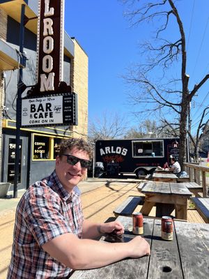   at Arlo's Food Truck - Spider House Cafe in Austin
