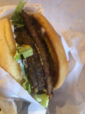 Bacon Cheese Burger at Arlo's Food Truck - Spider House Cafe in Austin