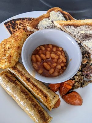 Vegan breakfast - no mushrooms so hash brown instead £9 at Breakfast Brunch and Lunch in Edinburgh