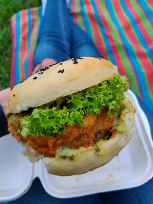 "Geflügelte Träume" at Universum in Hannover