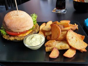 burger at Universum in Hannover