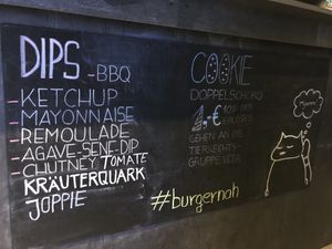 Dips at Universum in Hannover