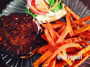 chipotle black bean burger at Green Love Kitchen in Lithonia