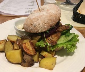 Mushroom burger at Zielona in Lodz