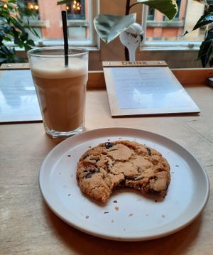 Chocolate cookie and iced oat latte at Idle Hands in Manchester