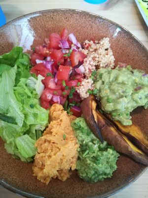 Houmous bowl at Beats & Burritos in Lagos