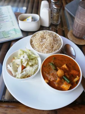 Tofu with Green Veggies & Himalayan Herb Rice - unfortunately just average, not special. at Pure Soul Cafe in Rishikesh