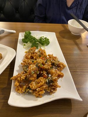Fried needle mushrooms  at Hui Tien Vegetarian in Taipei