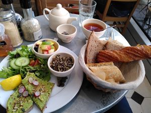 Vegan brunch at Le Pain Quotidien - Les Halles in Paris