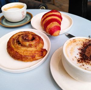 Cinnamon roll + Hibiscus croissant + Cappuccino (all vegan) at Le Pain Quotidien - Les Halles in Paris
