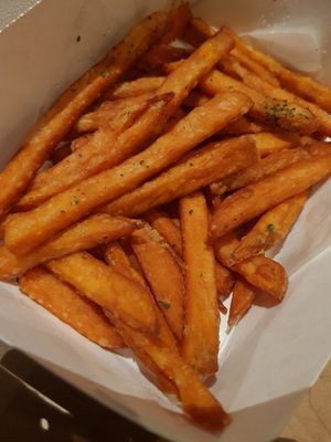 Sweet potato fries at Saute in Central Singapore