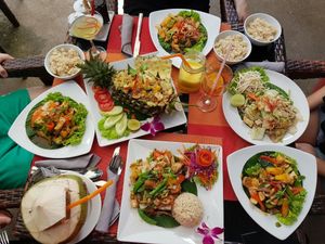 Our food and drinks at Piccolo Thai Food & Wine in Isola Del Giglio