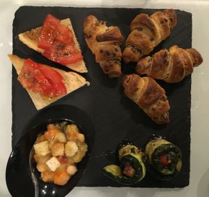 vegan aperitivo! at Bookstop Libri Coffee in Brescia