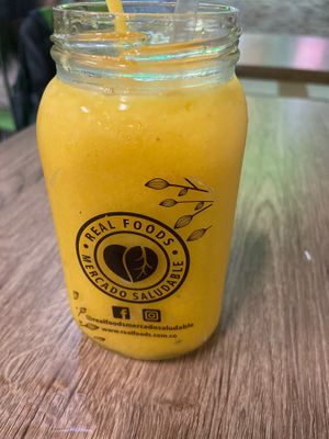 Mango smoothie at Veggie Life in Medellin