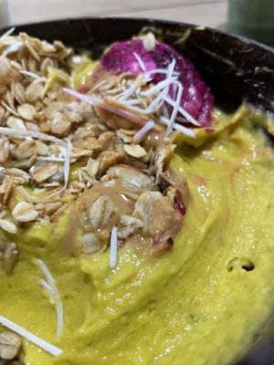 Smoothie Bowl  #Veganuary at La Studio in Hanoi