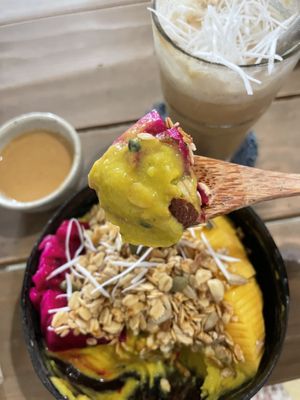 Smoothie bowl with avo and mango plus Passionfruit   at La Studio in Hanoi