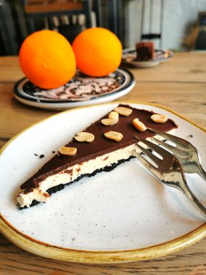 Veganer Oreo Kuchen at Black Apron - Codos Coffee in Hildesheim