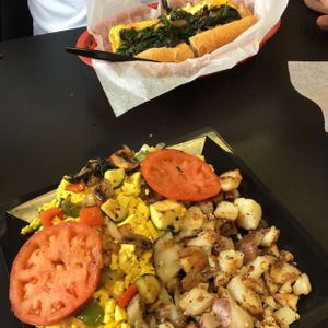 vegan tofu scramble and vegetarian egg florentine at Bashful Banana in Ocean City