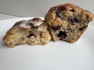 Cinnamon bun on left (tough and dense) blueberry muffin on right (airy, moist, perfect)  at Bashful Banana in Ocean City