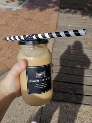 Pumkin spice smoothie at Store Fifteen in Mornington