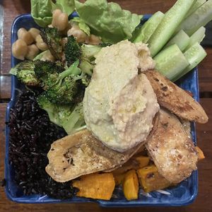 Dali Bowl  at Simple Things in Kampot