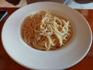 Garlic dream at Simple Things in Kampot