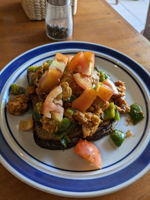 Tempeh Scramble at Simple Things in Kampot