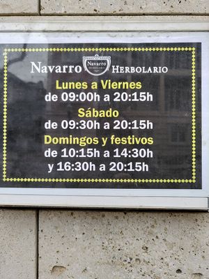 Öffnungzeiten Stand 24.02.2025 at Herbolario Navarro in Denia