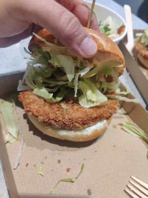 Chicken style burger at Vegan Love in Budapest