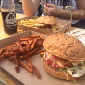 Amazing nachos burger at the Vegan Food Fest - mot on their contemporary menu at Vegan Love in Budapest