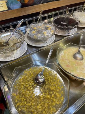 Dessert: did not try, don’t know if vegan  at An Lac Chay - Hoan Kiem in Hanoi