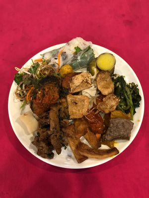 Buffet plate at An Lac Chay - Hoan Kiem in Hanoi