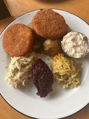 Kotlet selerowy  at Apteka in Pittsburgh