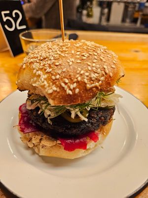  at Apteka in Pittsburgh