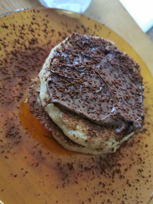 Vegan chocolate pancakes at Desayuneria in Conil De La Frontera