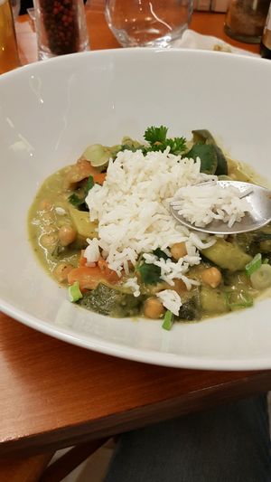 green Thai curry at Eqvita in 