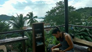 little library on the rooftop at Levine's Eatery in Coron