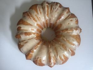 Fresh lemon bundt cake at Pogona Baking Company in Orlando