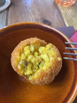 Arancino vegano (the best) at Rifugio Romano in Rome
