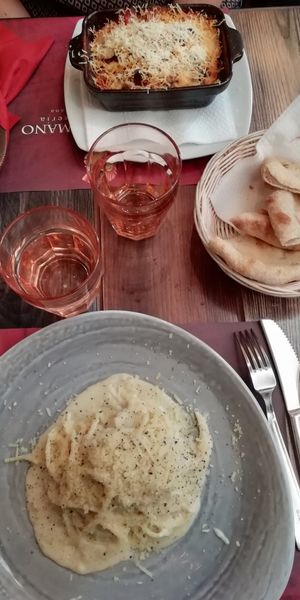 Cacio & pepe e Lasagna veg. Super approvato. at Rifugio Romano in Rome