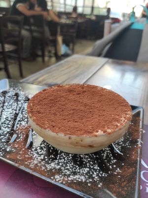 Vegan tiramisú at Rifugio Romano in Rome