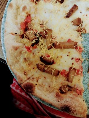 Pizza at Rifugio Romano in Rome