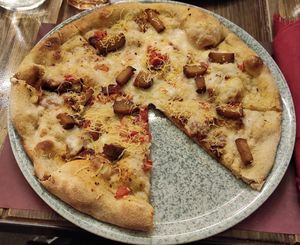 Pizza bomba vegan at Rifugio Romano in Rome