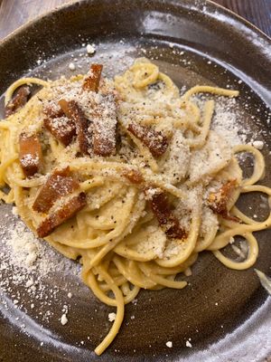 carbonara vegan at Rifugio Romano in Rome