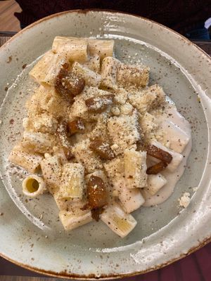 gricia vegan at Rifugio Romano in Rome