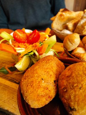 Tagliere del rifugio veg at Rifugio Romano in Rome