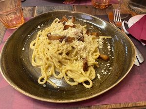   at Rifugio Romano in Rome